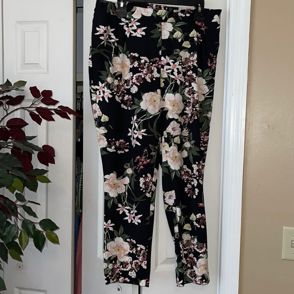 Cynthia Rowley floral suit pants